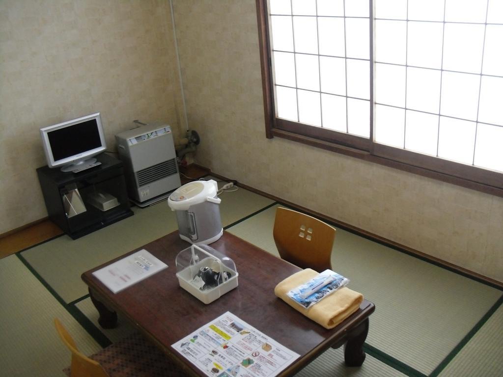 Yatsugatake Izumiso Hotel Хокуто Екстериор снимка