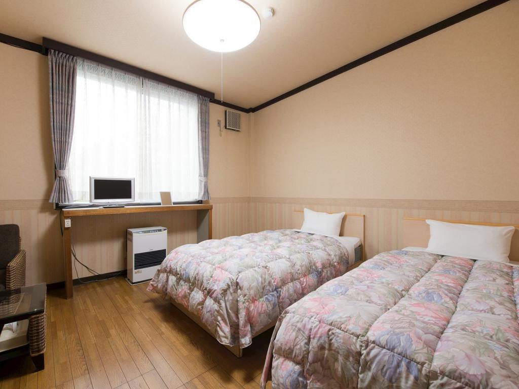 Yatsugatake Izumiso Hotel Хокуто Екстериор снимка